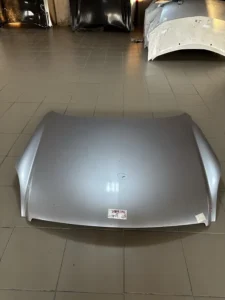 Капот для Nissan Skyline купе XI (CV35)